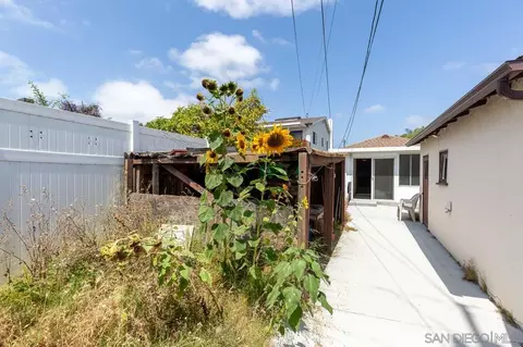 231 E, Coronado, CA 92118 photo 12