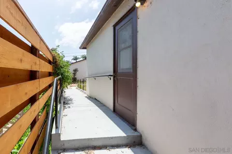 231 E, Coronado, CA 92118 photo 6