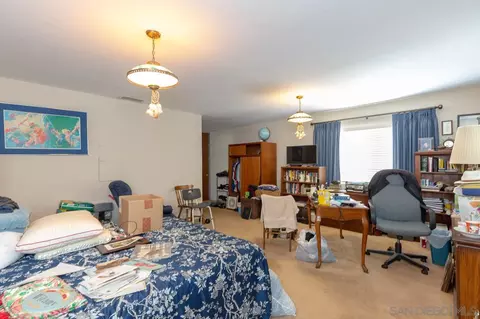 231 E, Coronado, CA 92118 photo 18