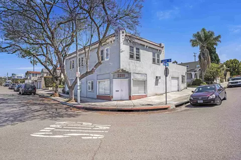 2311 State St, San Diego, CA 92101