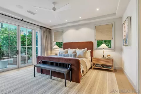 Bedroom - 201 Ocean Dr, Coronado, CA 92118 photo 5 of 6
