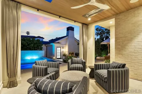 Exterior - 201 Ocean Dr, Coronado, CA 92118 photo 14 of 17
