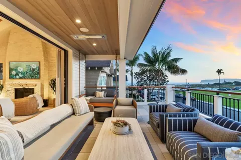 Exterior - 201 Ocean Dr, Coronado, CA 92118 photo 6 of 17