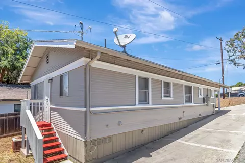 9065-67 Lemon St, Spring Valley, CA 91977 photo 4