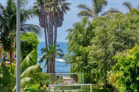 View/Area - 5709 Abalone Pl, La Jolla, CA 92037 photo 1 of 3