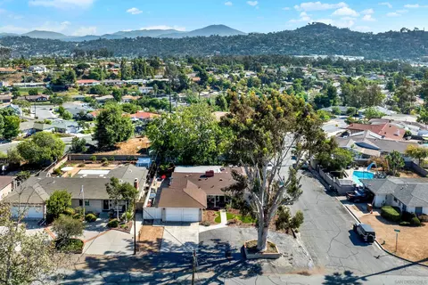 View/Area - 1945 Wedgemere Rd, El Cajon, CA 92020 photo 2 of 5