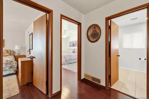 Entry Way - 1945 Wedgemere Rd, El Cajon, CA 92020 photo 6 of 7