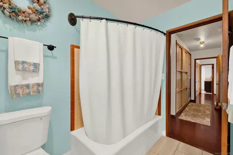 Bath - 1945 Wedgemere Rd, El Cajon, CA 92020 photo 1 of 5