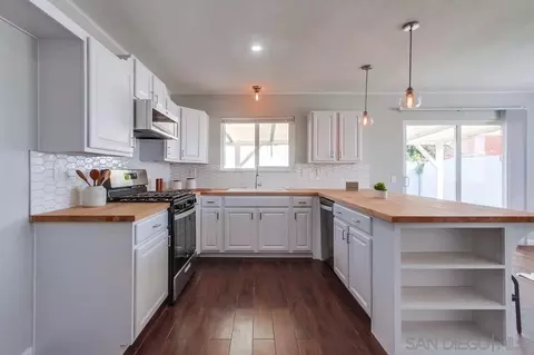 950 Funquest Dr, Fallbrook, CA 92028 photo 6