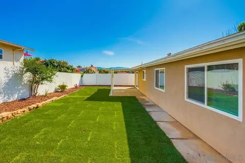 950 Funquest Dr, Fallbrook, CA 92028 photo 29