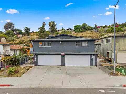 5872 Streamview Streamview Dr, San Diego, CA 92105