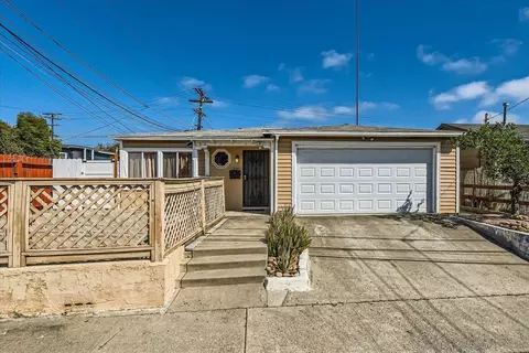 4147 Pepper Dr, San Diego, CA 92105