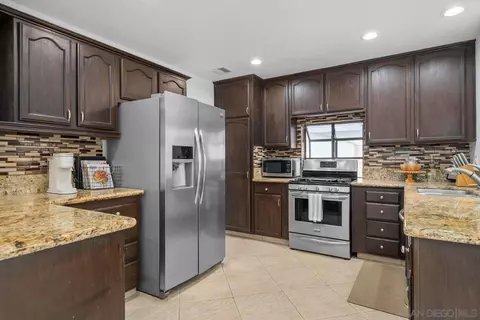 9026 W Hamilton St, Rancho Cucamonga, CA 91701 photo 12