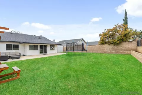 9026 W Hamilton St, Rancho Cucamonga, CA 91701 photo 25