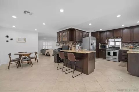 9026 W Hamilton St, Rancho Cucamonga, CA 91701 photo 11