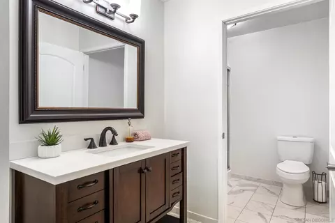 Bath - 1766 Pala Lake Dr, Fallbrook, CA 92028 photo 2 of 4