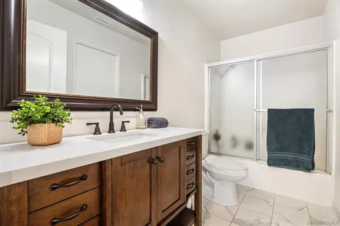 Bath - 1766 Pala Lake Dr, Fallbrook, CA 92028 photo 3 of 4