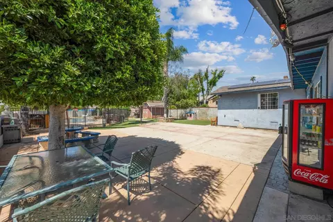 124 E View St, Fallbrook, CA 92028 photo 31