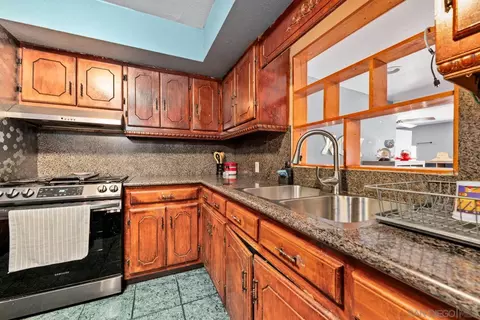 124 E View St, Fallbrook, CA 92028 photo 7
