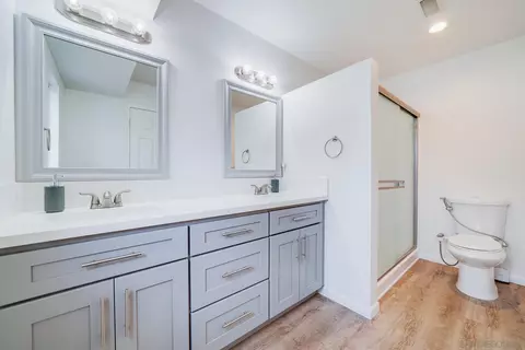 Bath - 119 Smilax Rd, Vista, CA 92083 photo 2 of 3