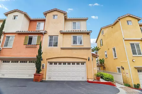 7647 Family Cir, San Diego, CA 92111