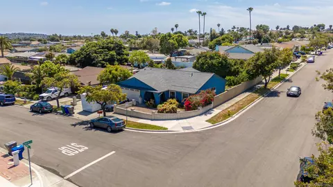 2701 Harriet St, Oceanside, CA 92056