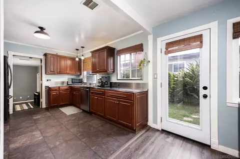 Kitchen - 1202 Hardin Dr, El Cajon, CA 92020 photo 3 of 3