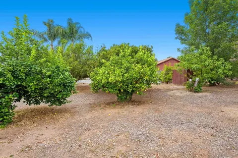 Exterior - 23625 Galeria Cir, Ramona, CA 92065 photo 11 of 14