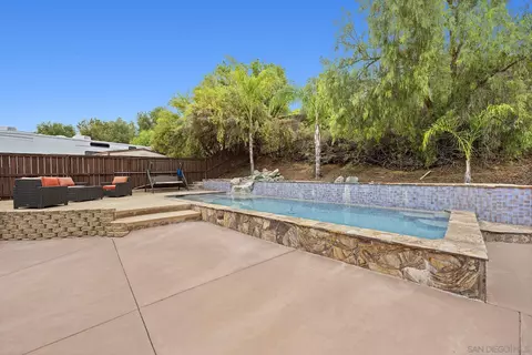 Exterior - 23625 Galeria Cir, Ramona, CA 92065 photo 4 of 14