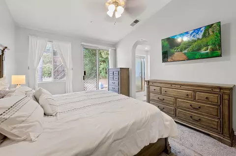 Bedroom - 23625 Galeria Cir, Ramona, CA 92065 photo 2 of 8