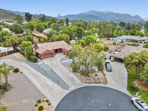 View/Area - 23625 Galeria Cir, Ramona, CA 92065 photo 2 of 12