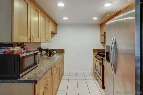 8713-15 Central Way, Spring Valley, CA 91977 photo 5