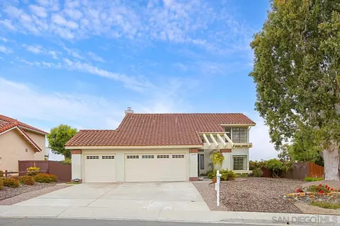 10751 Oakbend Dr, San Diego, CA 92131