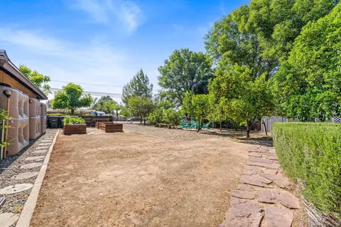 Exterior - 1070 Ramona St, Ramona, CA 92065 photo 11 of 18