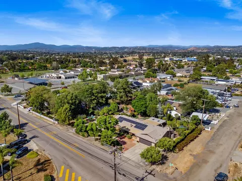 View/Area - 1070 Ramona St, Ramona, CA 92065 photo 1 of 5