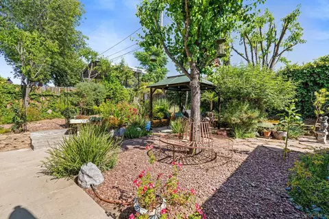 Exterior - 1070 Ramona St, Ramona, CA 92065 photo 6 of 18