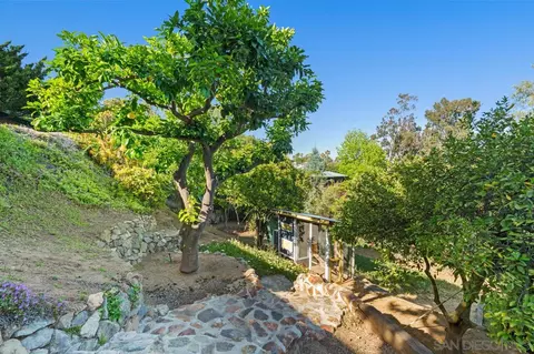 9835 Edgelake Dr, La Mesa, CA 91941 photo 51