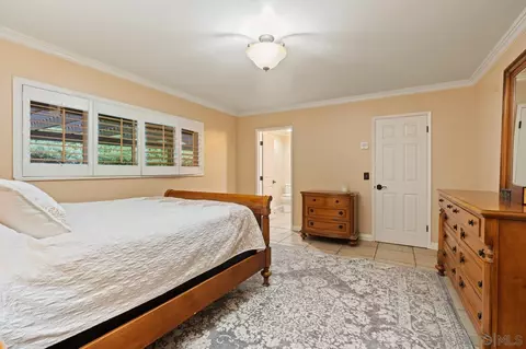 9835 Edgelake Dr, La Mesa, CA 91941 photo 29