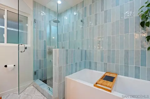 9835 Edgelake Dr, La Mesa, CA 91941 photo 38