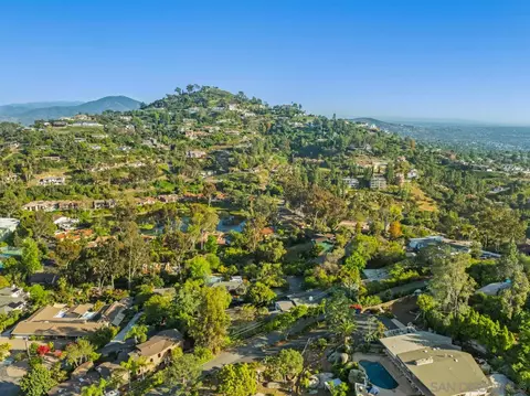 9835 Edgelake Dr, La Mesa, CA 91941 photo 43