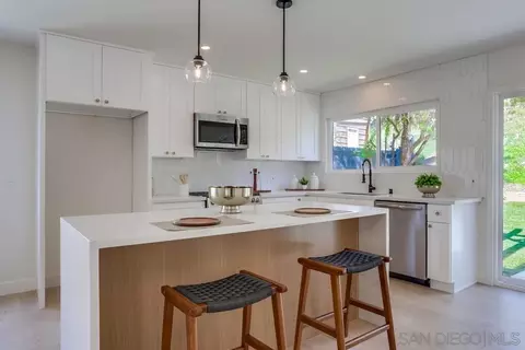 Kitchen - 12701 Mcferon Rd, Poway, CA 92064 photo 2 of 5