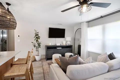 8882 Jaylee Ave, Spring Valley, CA 91977 photo 9