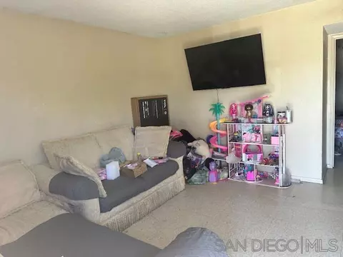 1025 E 2nd St, Calexico, CA 92231 photo 4