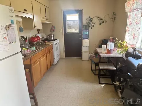 1025 E 2nd St, Calexico, CA 92231 photo 3