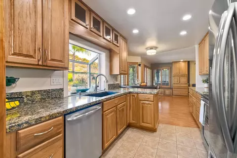 14626 Acton Ct, Poway, CA 92064 photo 11