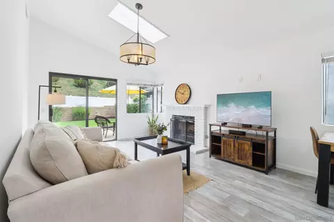 Living - 6872 Shearwaters Dr, Carlsbad, CA 92011 photo 2 of 3