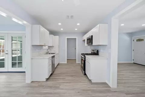 3563 Cannes Ave, Riverside, CA 92501 photo 10