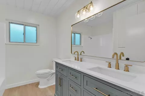 Bath - 2876 Pioneer Way, Jamul, CA 91935 photo 2 of 3