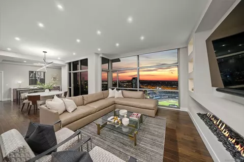 800 The Mark Ln #3003, San Diego, CA 92101