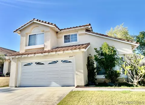 Exterior - 2143 Saddleback Dr, Corona, CA 92879 photo 2 of 9